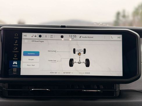 Used 2026 Jeep Wrangler Sahara image 23