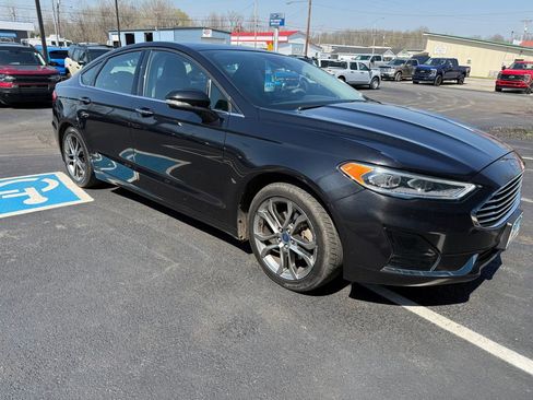 Used 2020 Ford Fusion SEL image 4