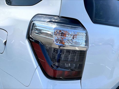 Used 2021 Toyota 4Runner SR5 Premium w/ Moonroof Package image 29