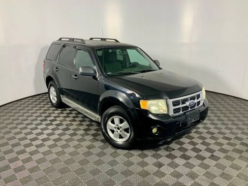 Used 2009 Ford Escape XLT AWD/4WD image 2