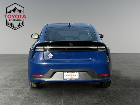 New 2026 Toyota Prius Plug-In Hybrid image 4