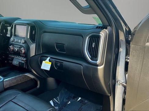 Used 2021 GMC Sierra 1500 Denali w/ Technology Package AWD/4WD image 27