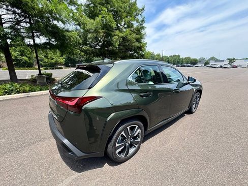 Used 2025 Lexus UX 300h AWD image 5