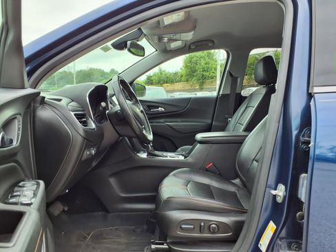 Used 2022 Chevrolet Equinox Premier AWD/4WD image 25