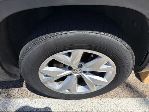Used 2019 Volkswagen Atlas SE FWD image 11