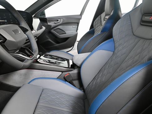 New 2025 Audi S5 Prestige image 5