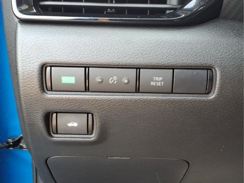 Certified 2023 Nissan Sentra SV w/ All-Weather Package FWD image 23