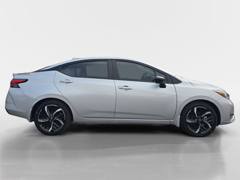 New 2025 Nissan Versa SR w/ Trunk Package image 6