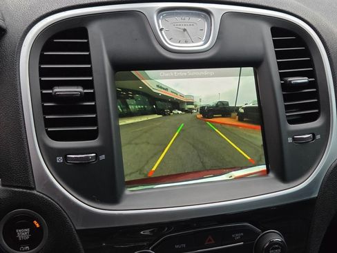 Used 2019 Chrysler 300 Touring w/ Sport Appearance Package RWD image 29