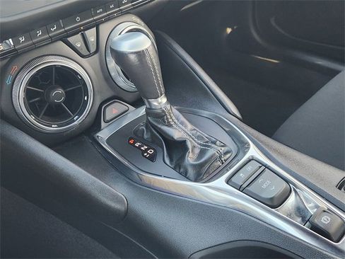 Used 2020 Chevrolet Camaro LT image 16