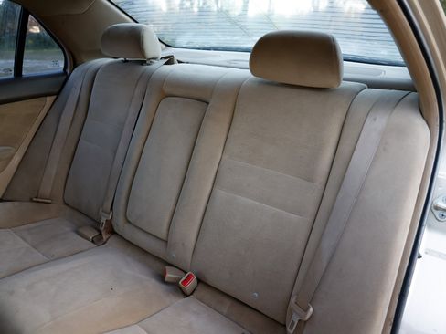 Used 2006 Honda Accord LX image 8