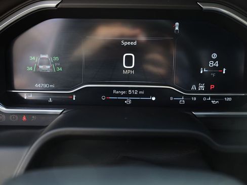 Used 2023 GMC Sierra 1500 AT4 w/ Technology Package image 14