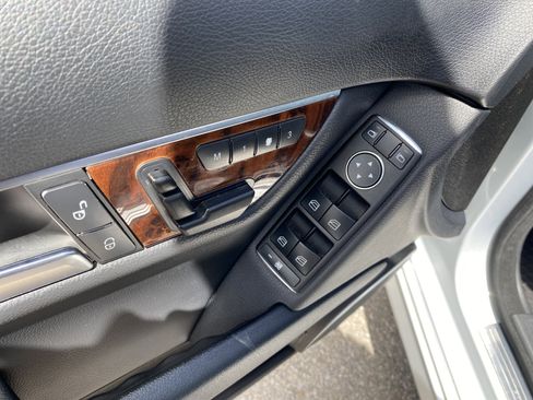Used 2014 Mercedes-Benz C 300 4MATIC Sedan image 18