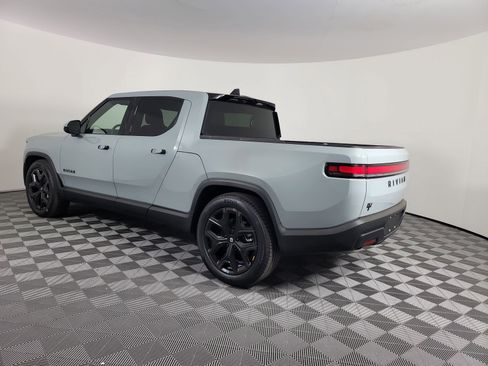 Used 2025 Rivian R1T Adventure AWD/4WD image 3