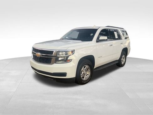 Used 2019 Chevrolet Tahoe LT image 2