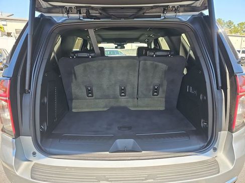 Used 2024 Chevrolet Tahoe LT w/ LT Signature Package RWD image 15