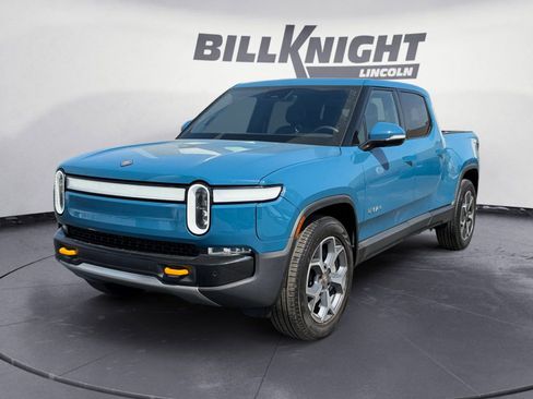 Used 2023 Rivian R1T Adventure image 1