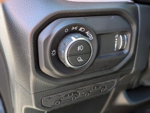 New 2026 Jeep Gladiator Sport image 8