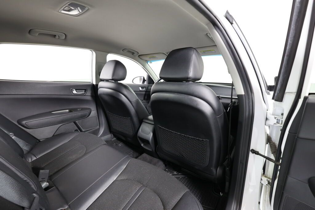 Used 2019 Kia Optima S FWD image 19