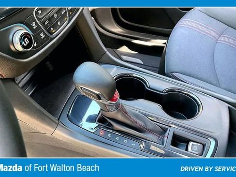 Used 2023 Chevrolet Equinox RS w/ LPO, Floor Liner Package FWD image 15