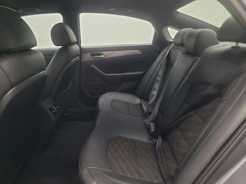Used 2018 Hyundai Sonata Sport w/ Tech Package 05 FWD image 18