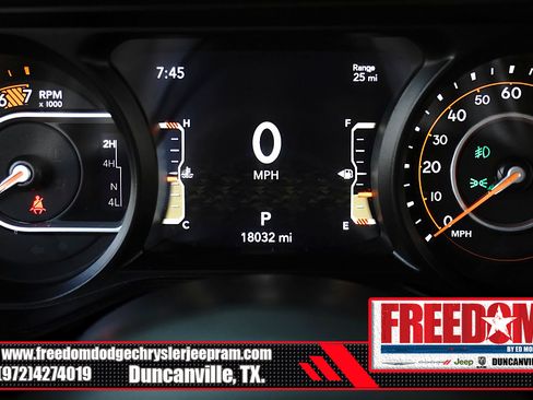 Used 2024 Jeep Wrangler Rubicon AWD/4WD image 26