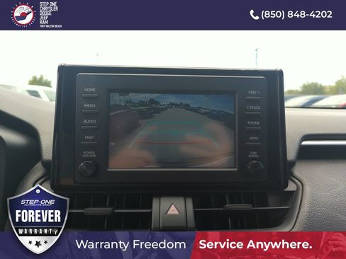Used 2019 Toyota RAV4 XLE FWD image 25