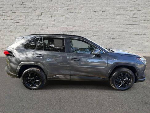 Used 2023 Toyota RAV4 XLE image 4