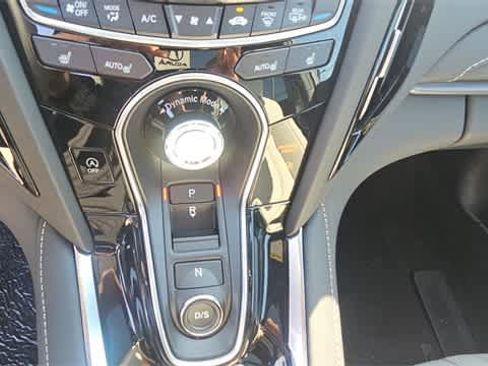 Certified 2025 Acura RDX SH-AWD image 18