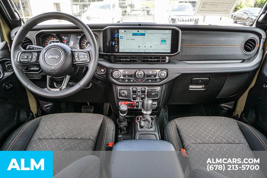 Used 2026 Jeep Gladiator Mojave AWD/4WD image 24