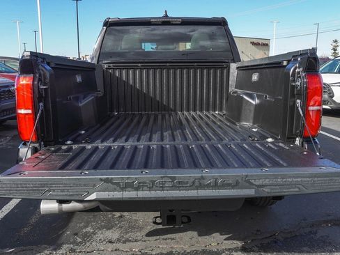 New 2025 Toyota Tacoma SR5 image 12