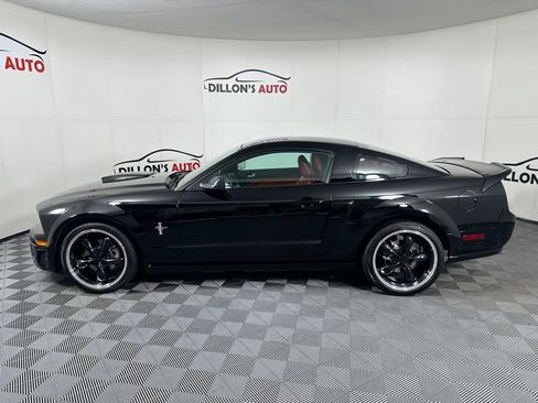 Used 2007 Ford Mustang GT RWD image 3