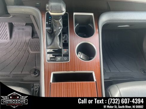 Used 2021 Toyota Sienna XLE FWD image 30