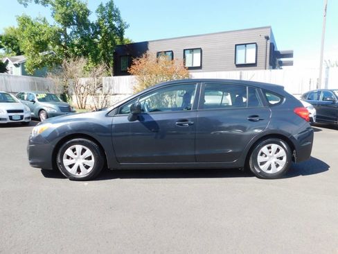 Used 2012 Subaru Impreza 2.0i image 22