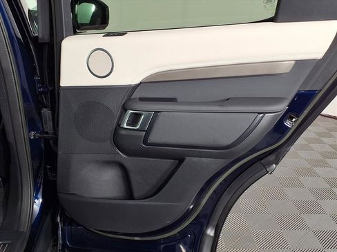 Used 2023 Land Rover Discovery HSE R-Dynamic image 10