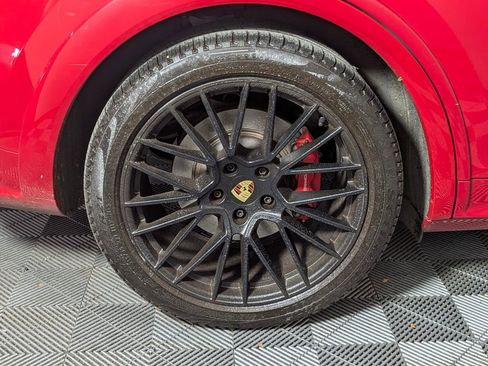 Certified 2023 Porsche Cayenne GTS image 13