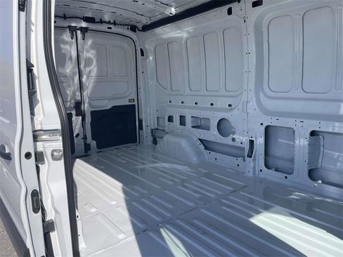 New 2026 Ford Transit 250 148 Medium Roof image 12