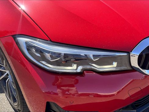 Used 2019 BMW 330i Sedan w/ Convenience Package image 28
