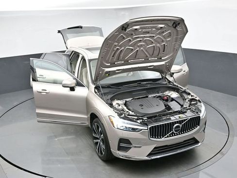 Used 2023 Volvo XC60 B5 Ultimate image 50