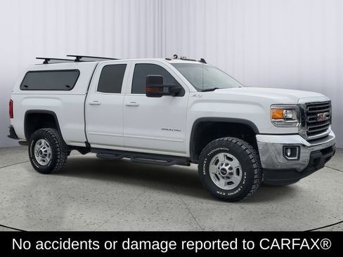 Used 2018 GMC Sierra 2500 SLE w/ HD SLE Preferred Plus Package image 2