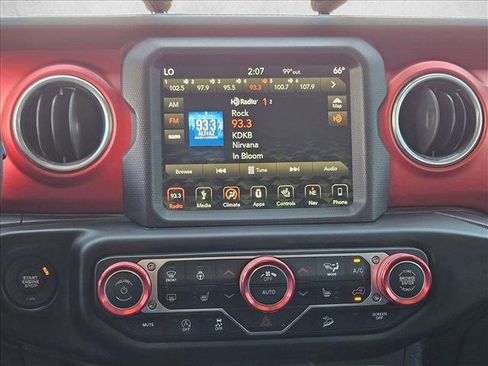 Used 2019 Jeep Wrangler Unlimited Rubicon AWD/4WD image 18