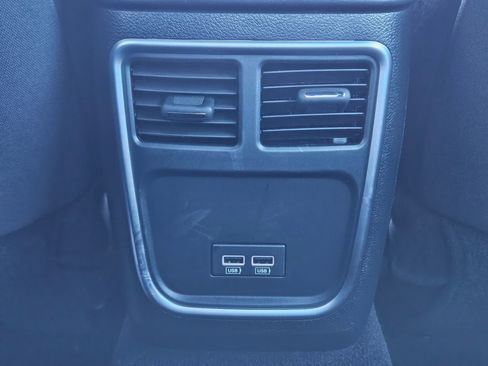 Certified 2023 Dodge Charger SXT image 28