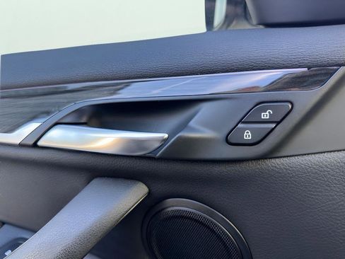 Used 2018 BMW X1 xDrive28i w/ Convenience Package image 11