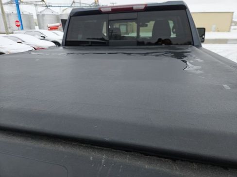 Used 2021 Chevrolet Silverado 1500 LT Trail Boss image 43