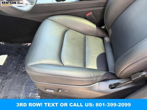 Used 2024 Tesla Model Y Long Range AWD/4WD image 26
