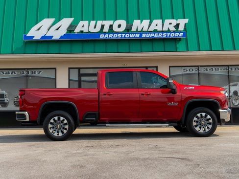 Used 2021 Chevrolet Silverado 2500 LT w/ Texas Edition AWD/4WD image 2