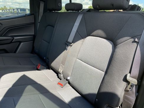 Used 2023 Chevrolet Colorado Trail Boss w/ Technology Package image 23