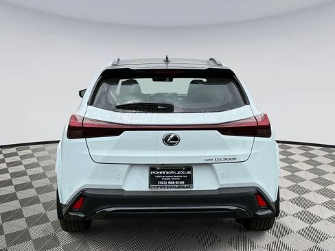 New 2026 Lexus UX 300h AWD image 3