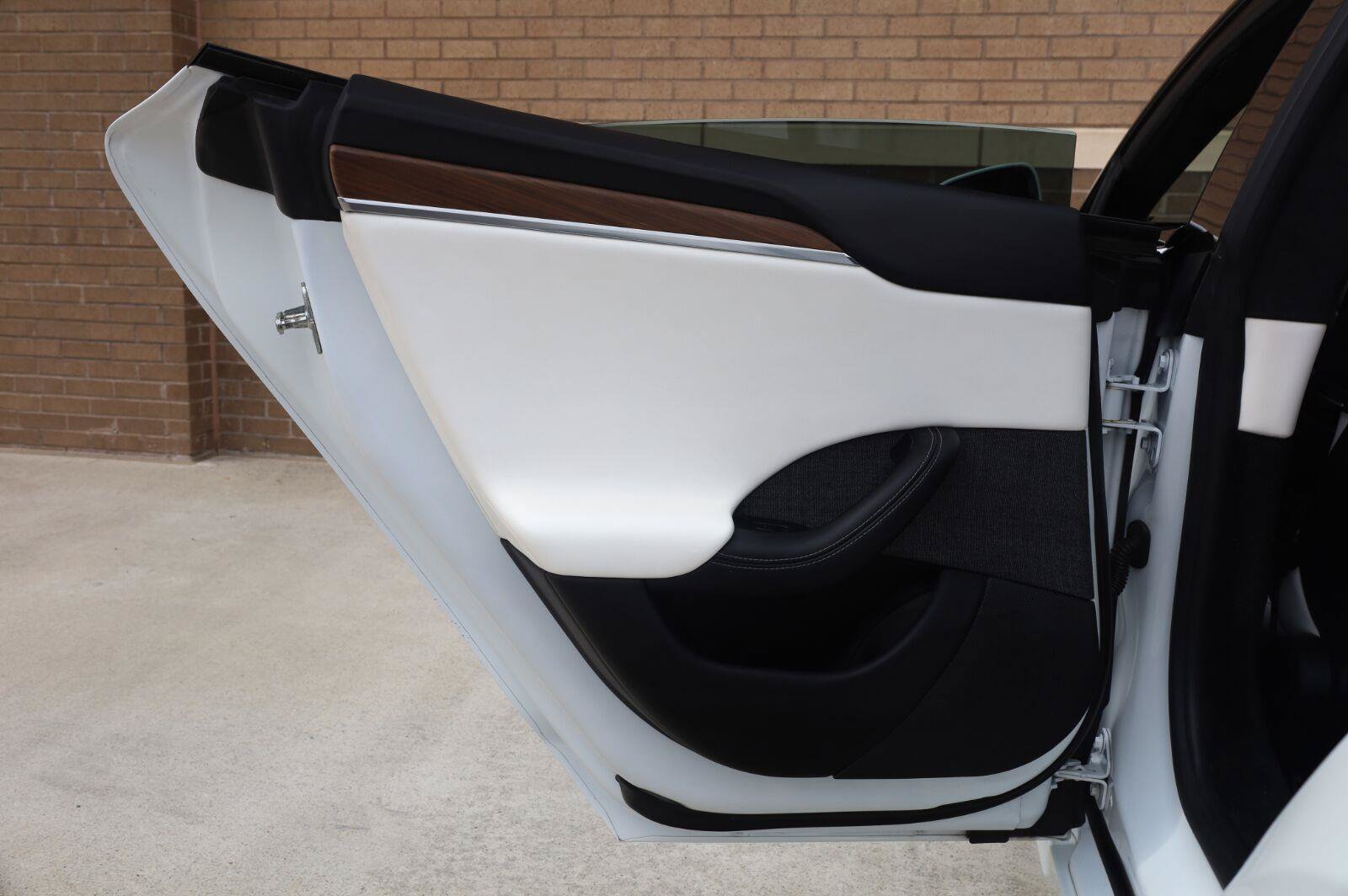 Used 2021 Tesla Model S Plaid AWD/4WD image 20