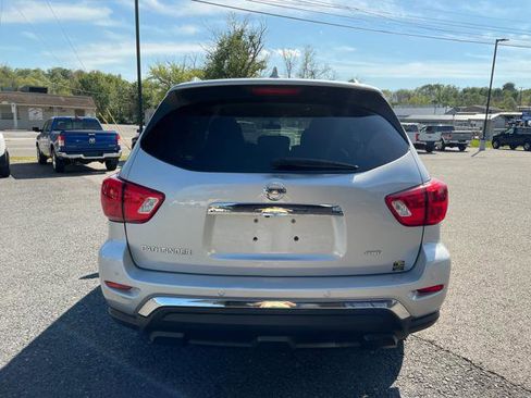 Used 2019 Nissan Pathfinder S AWD/4WD image 6